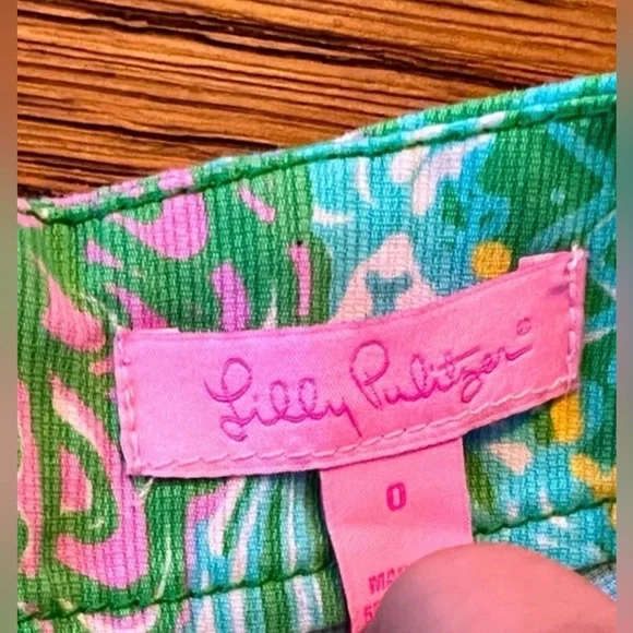 NWOT Vintage Lilly Pulitzer Dobby-Printed Deenie Shorts In Multi Sundance Print - Picture 7 of 17